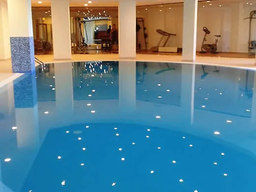 St. John Hill Suites Hotel بانسكو
